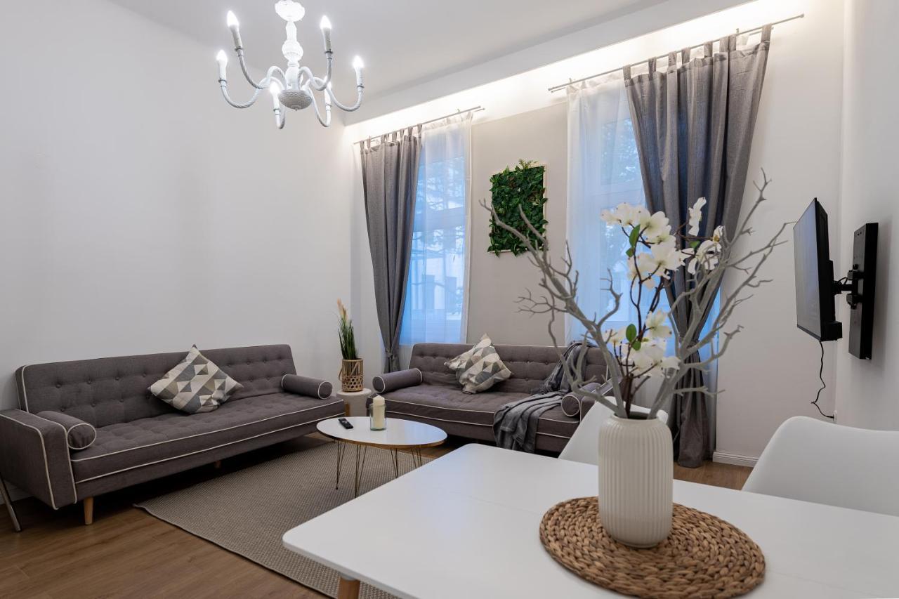 Vienna My City Apartment Family Room Esterno foto