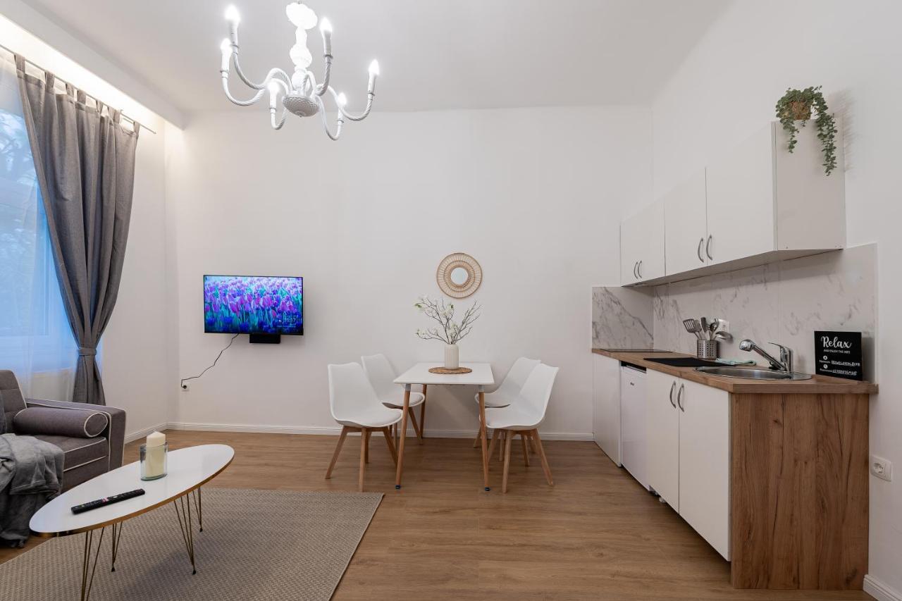 Vienna My City Apartment Family Room Esterno foto